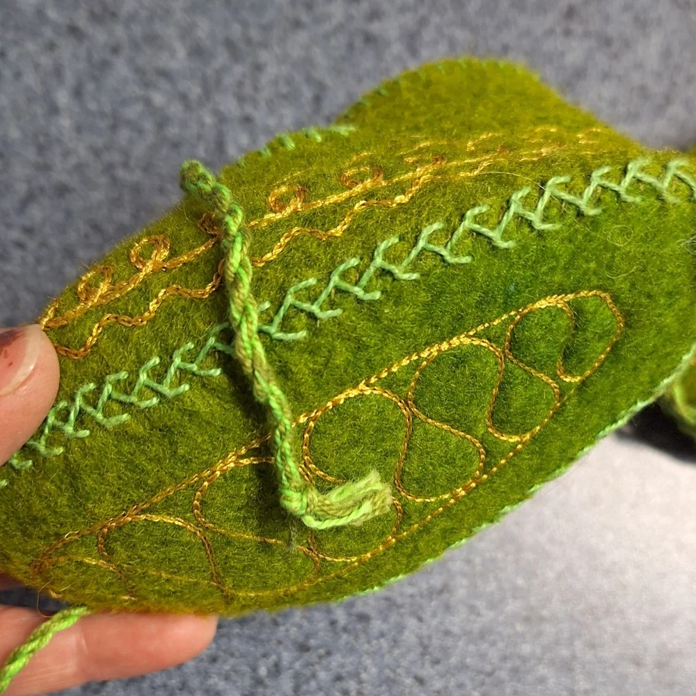 Felted Wool Embroidered Tie  Baby Moccasin, Made in Pakistan
